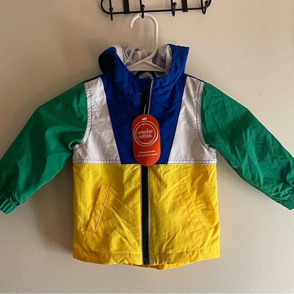 Boys Lightweight Zippered Jacket with Hood & Pockets - NWT